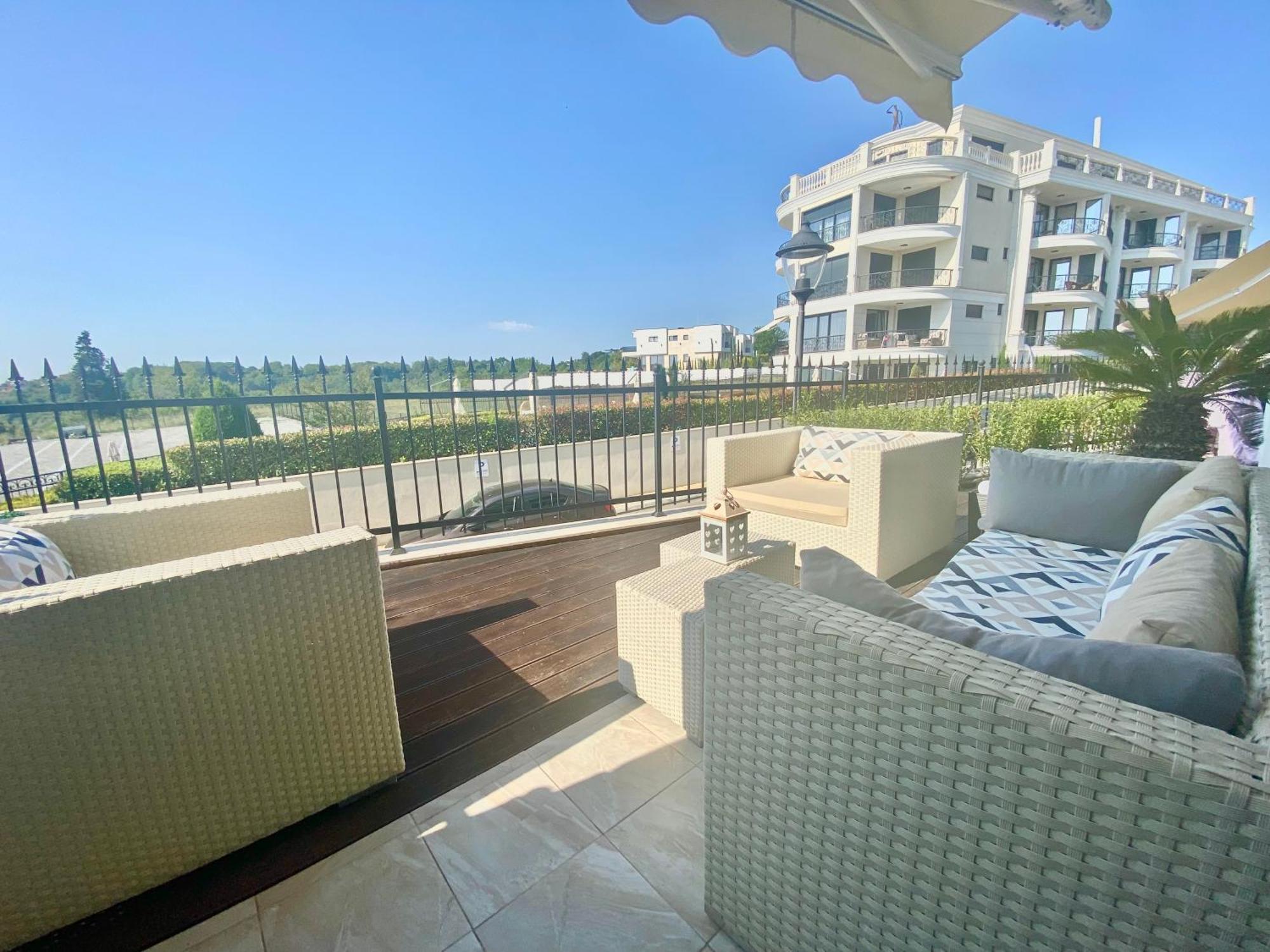Apartments In Complex Panorama Chernomorets Luaran gambar